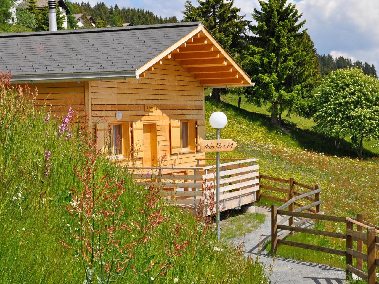 Holiday Home Komfort Aclas Maiensaess Resort-1 By Interhome Urmein Экстерьер фото
